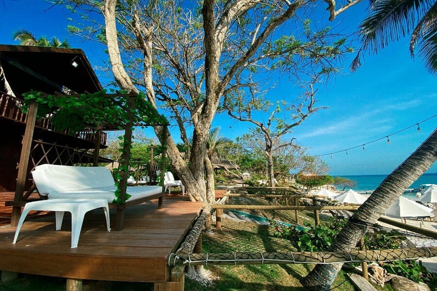 Luxury Beach Club - Image 7