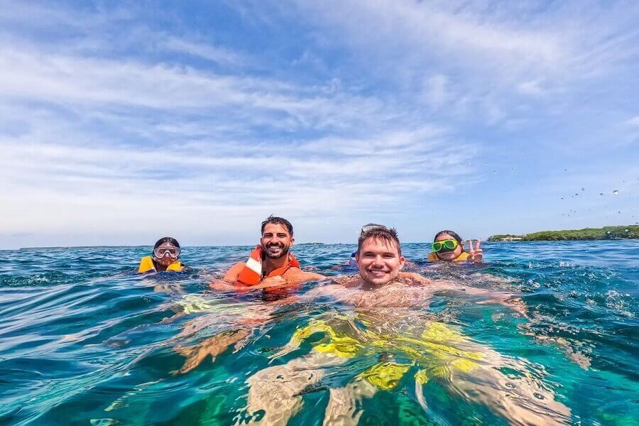 Tour 5 Islas del Rosario - Image 14