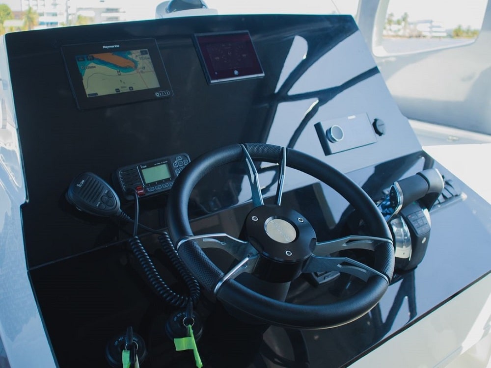 Lancha Blue Horizon - Image 13