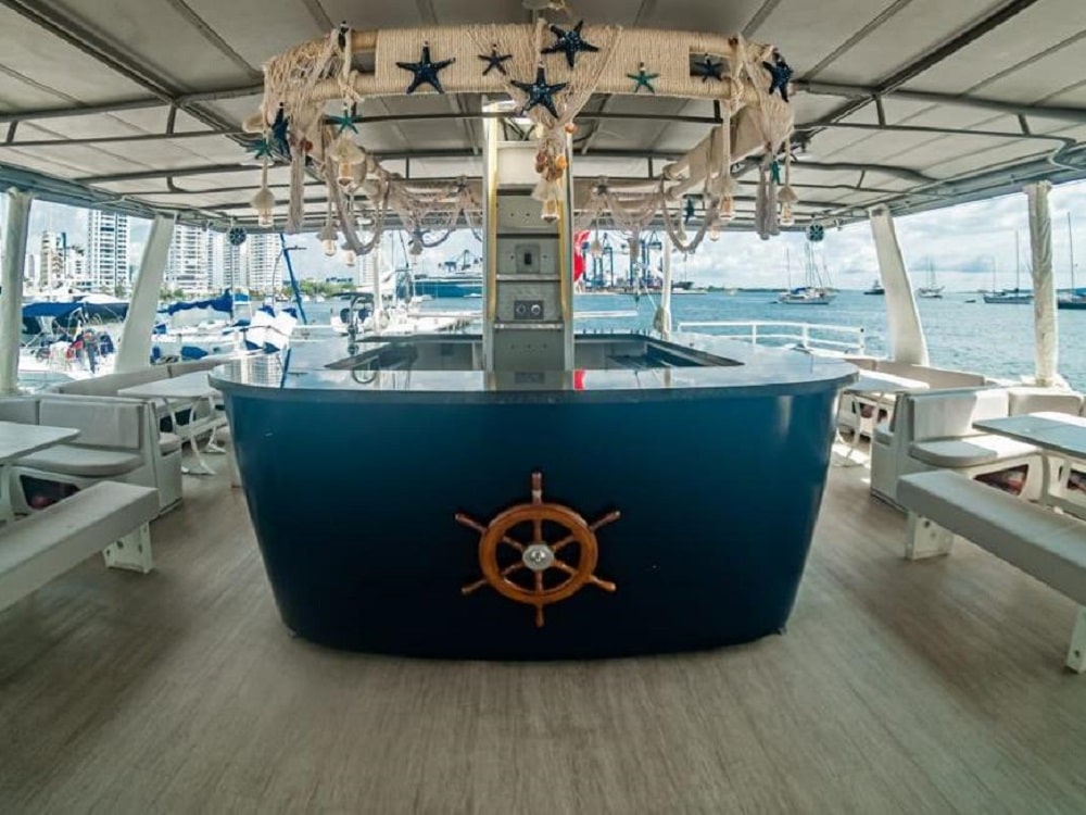 Cena Fin de Año en Catamaran - Image 14