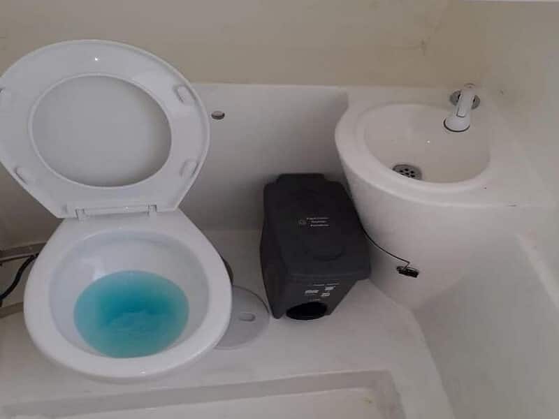 Lancha Santa Maria V - Image 11