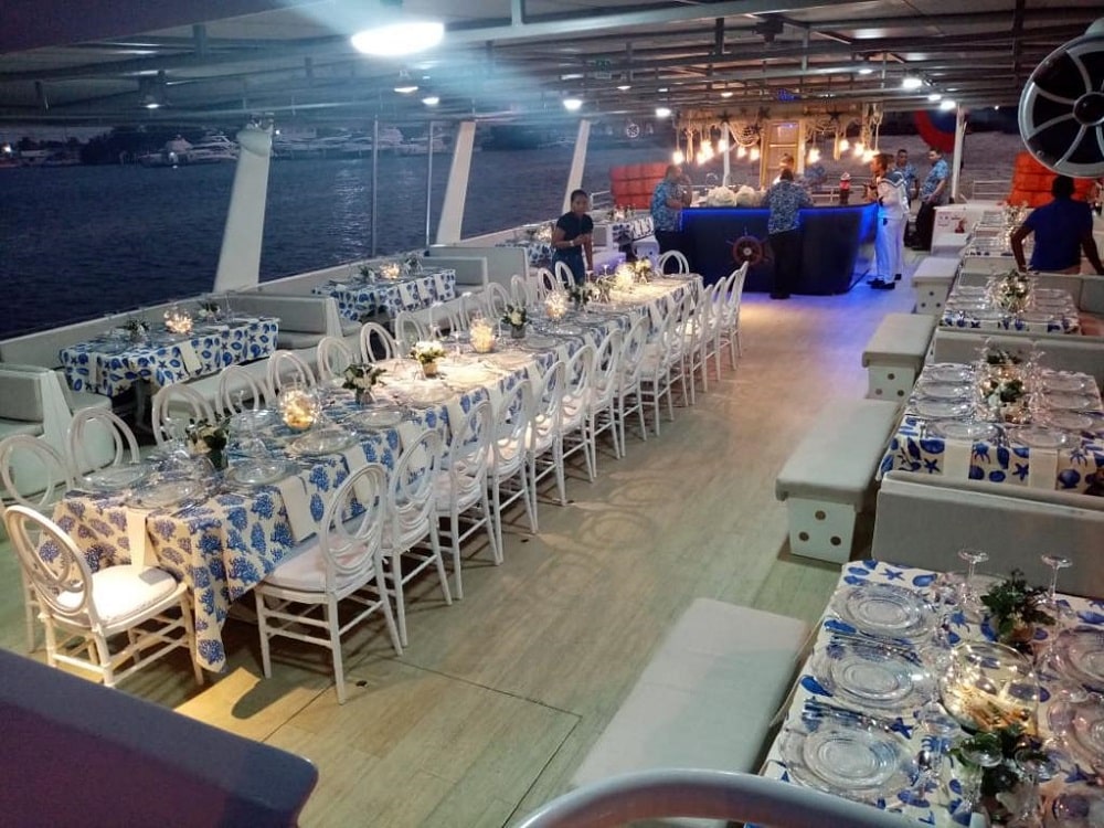 Cena Fin de Año en Catamaran - Image 6