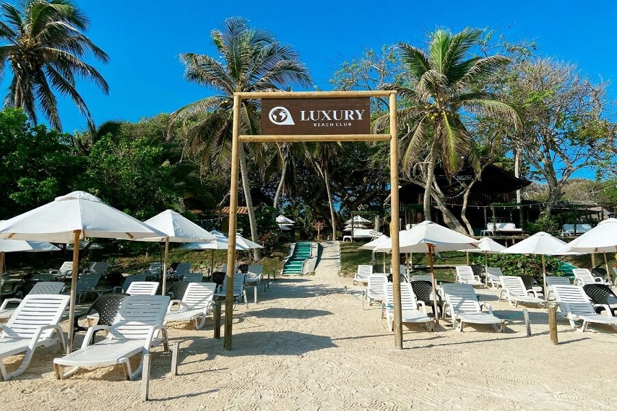 Luxury Beach Club - Image 2