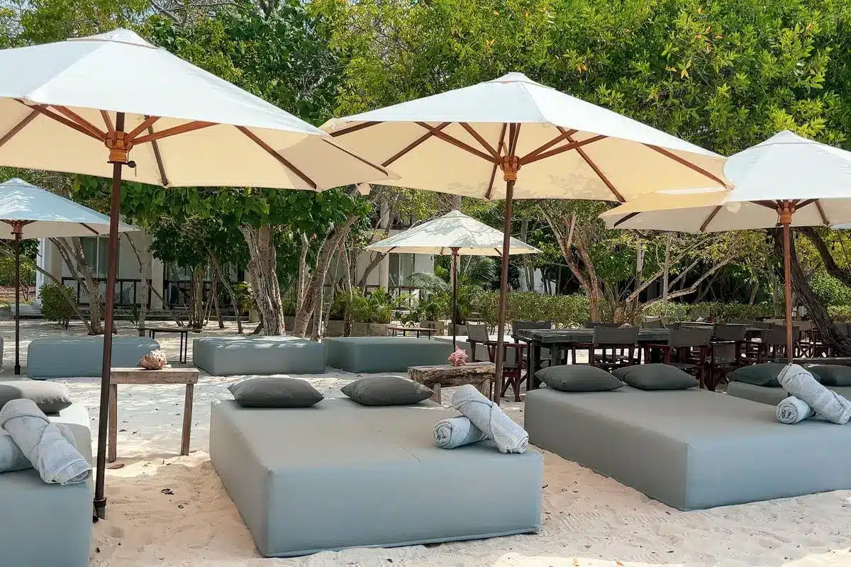 Sabai Beach Club - Image 13
